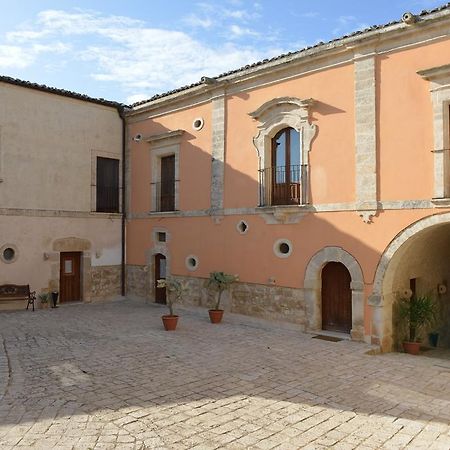 Relais Cimillà B&B Ragusa Exterior foto