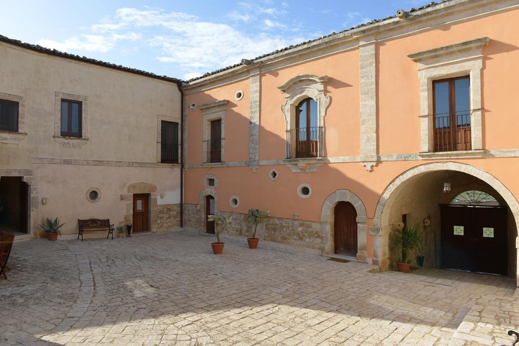Relais Cimillà B&B Ragusa Exterior foto