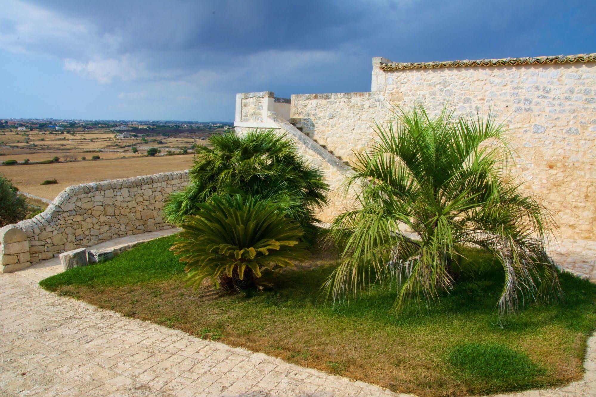 Relais Cimillà B&B Ragusa Exterior foto