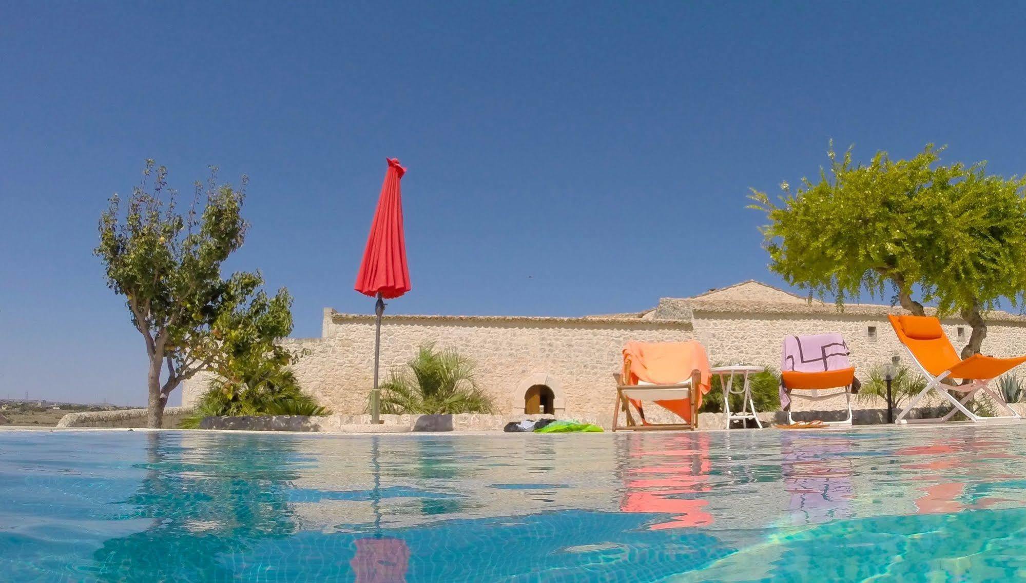 Relais Cimillà B&B Ragusa Exterior foto